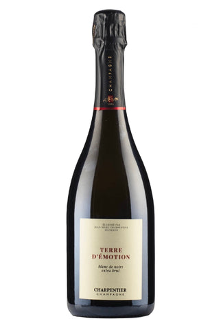 A bottle of Champagne Charpentier Terre D'Emotion Blanc de Noir on a white background.