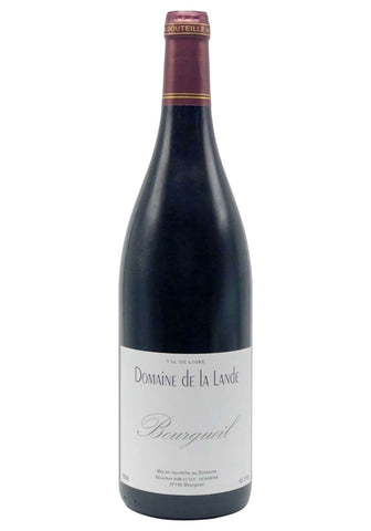 A bottle of Domaine de la Landée Bourgogne red wine, featuring a dark glass bottle with a white label and a burgundy foil capsule, isolated on a white background.