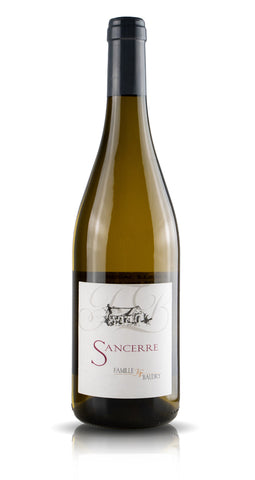 A bottle of FAMILLE BAUDRY SANCERRE AOP
